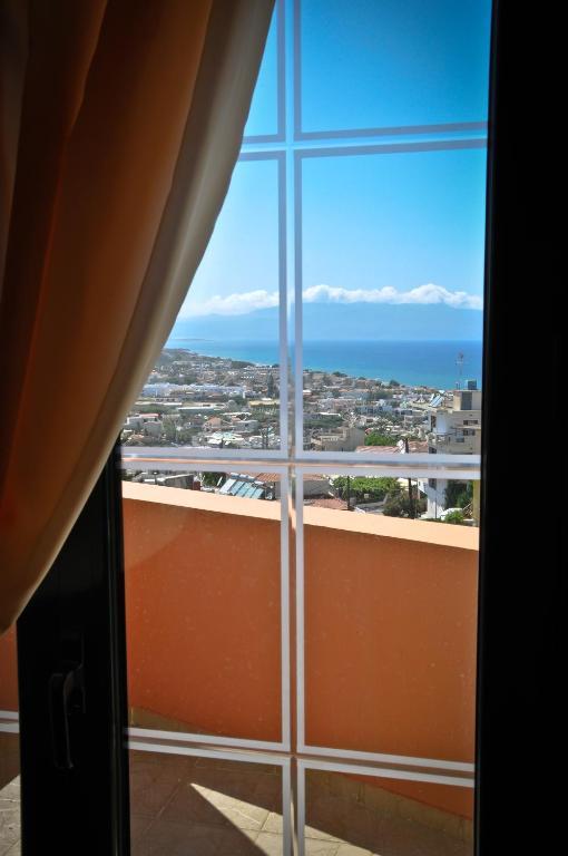Orsalia Luxury Suites Platanés Δωμάτιο φωτογραφία
