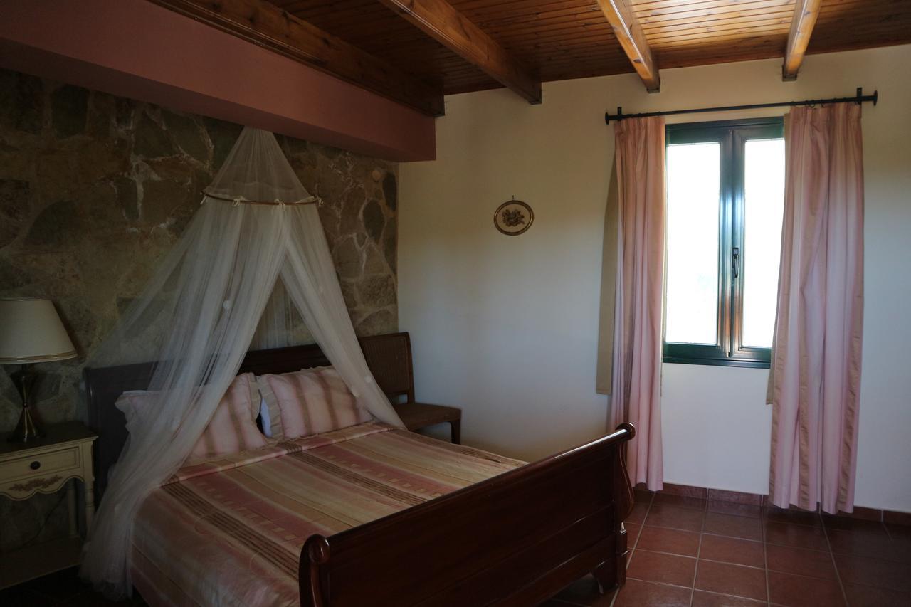 Orsalia Luxury Suites Platanés Εξωτερικό φωτογραφία
